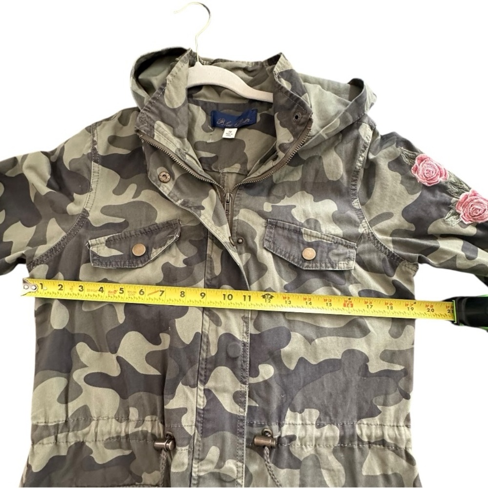Blue Rain Camouflage Utility Cargo Jacket Pink Floral Embroidery Accent Size Med - Picture 9 of 16